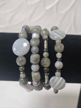 "Selene" Handcrafted Labradorite And Agate Wrap Bracelet 7